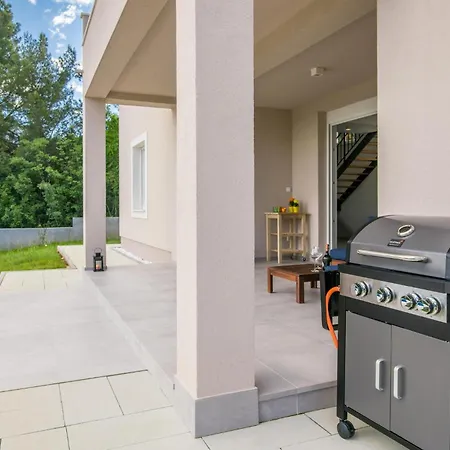 Holiday home Pet Friendly In *