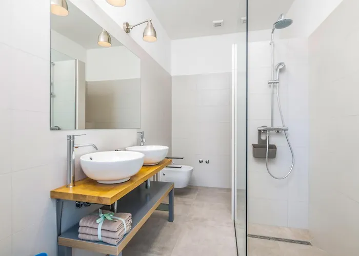 3 Bedroom Pet Friendly In בית נופש *