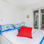 Pet Friendly In Prázdninový dům Vrh (Krk)