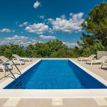 Ferienhaus 3 Bedroom Pet Friendly In Vrh (Krk)